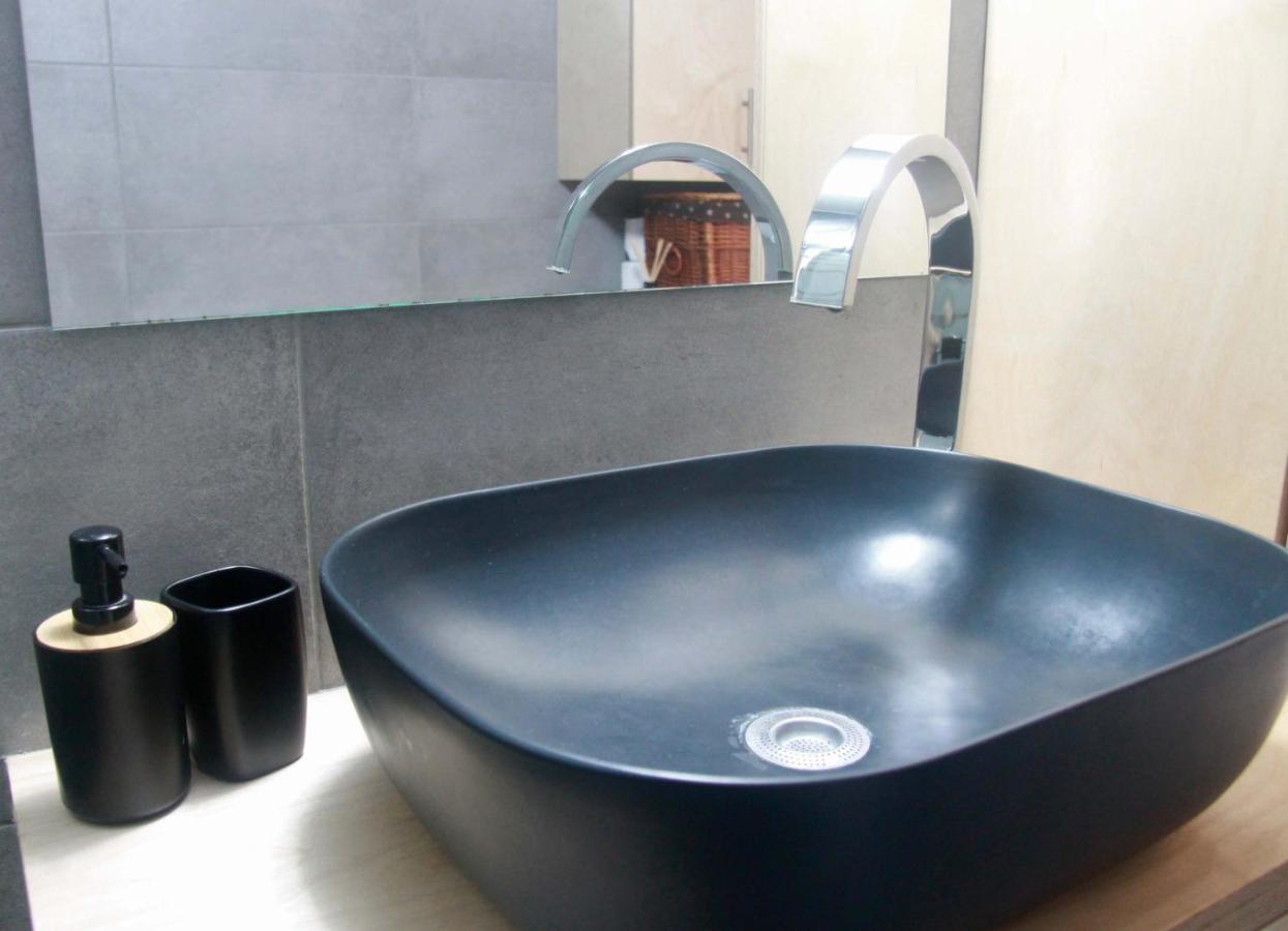 Appartamento Penthouse With Sea View Atene Esterno foto