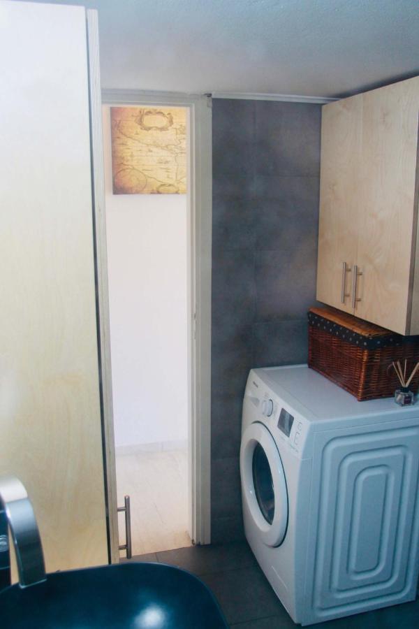 Appartamento Penthouse With Sea View Atene Esterno foto